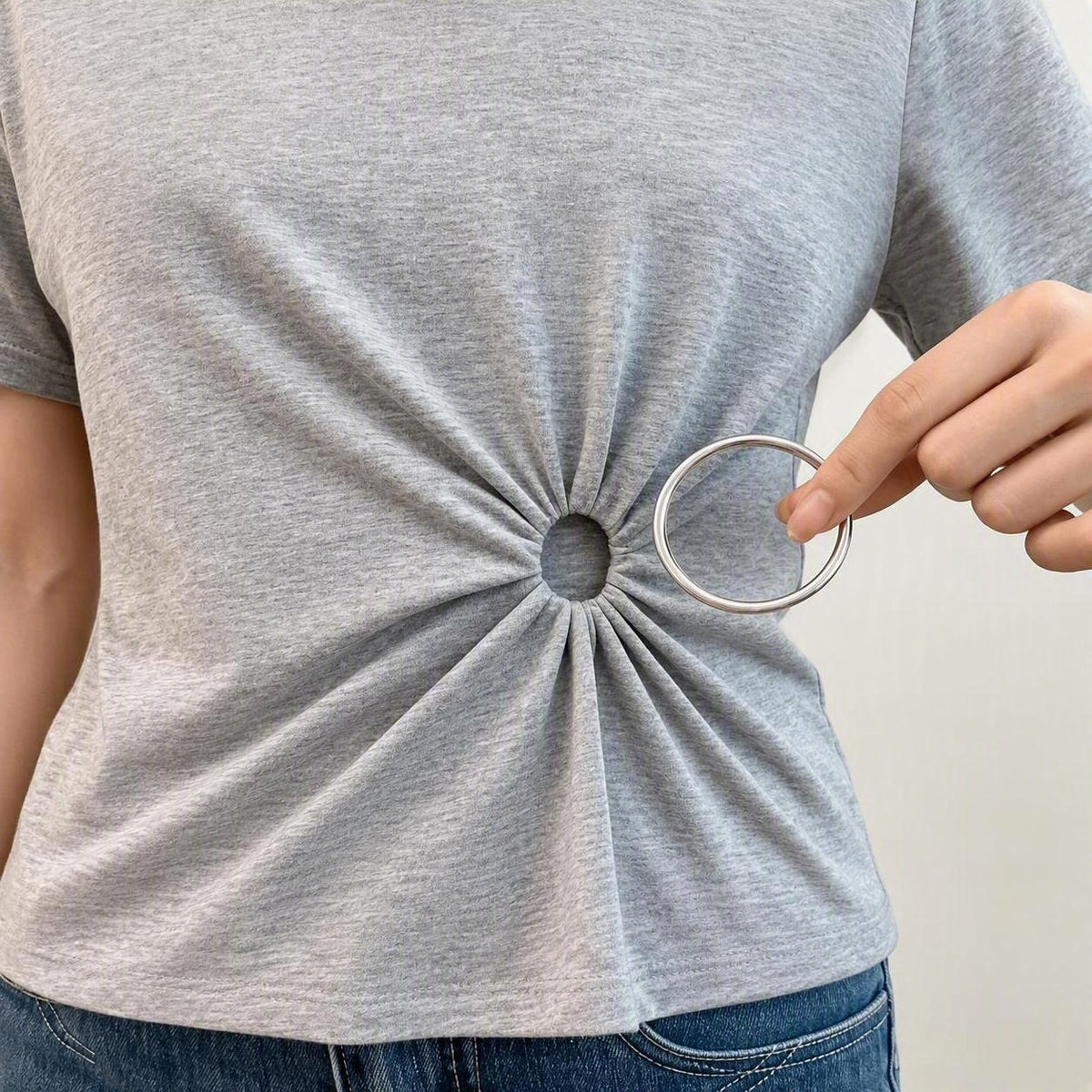 No-Sew Shirt Clip Adjustable Knot Buckle - Front Tie Waist Cincher for Women - Instant Outfit Upgrade